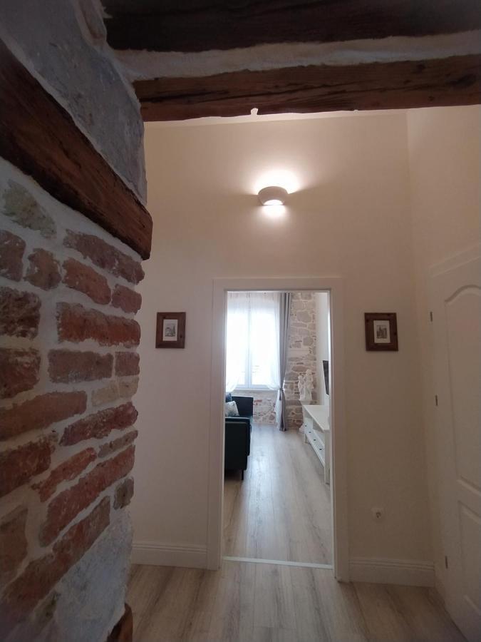Apartment Antique Zadar - City Center ภายนอก รูปภาพ