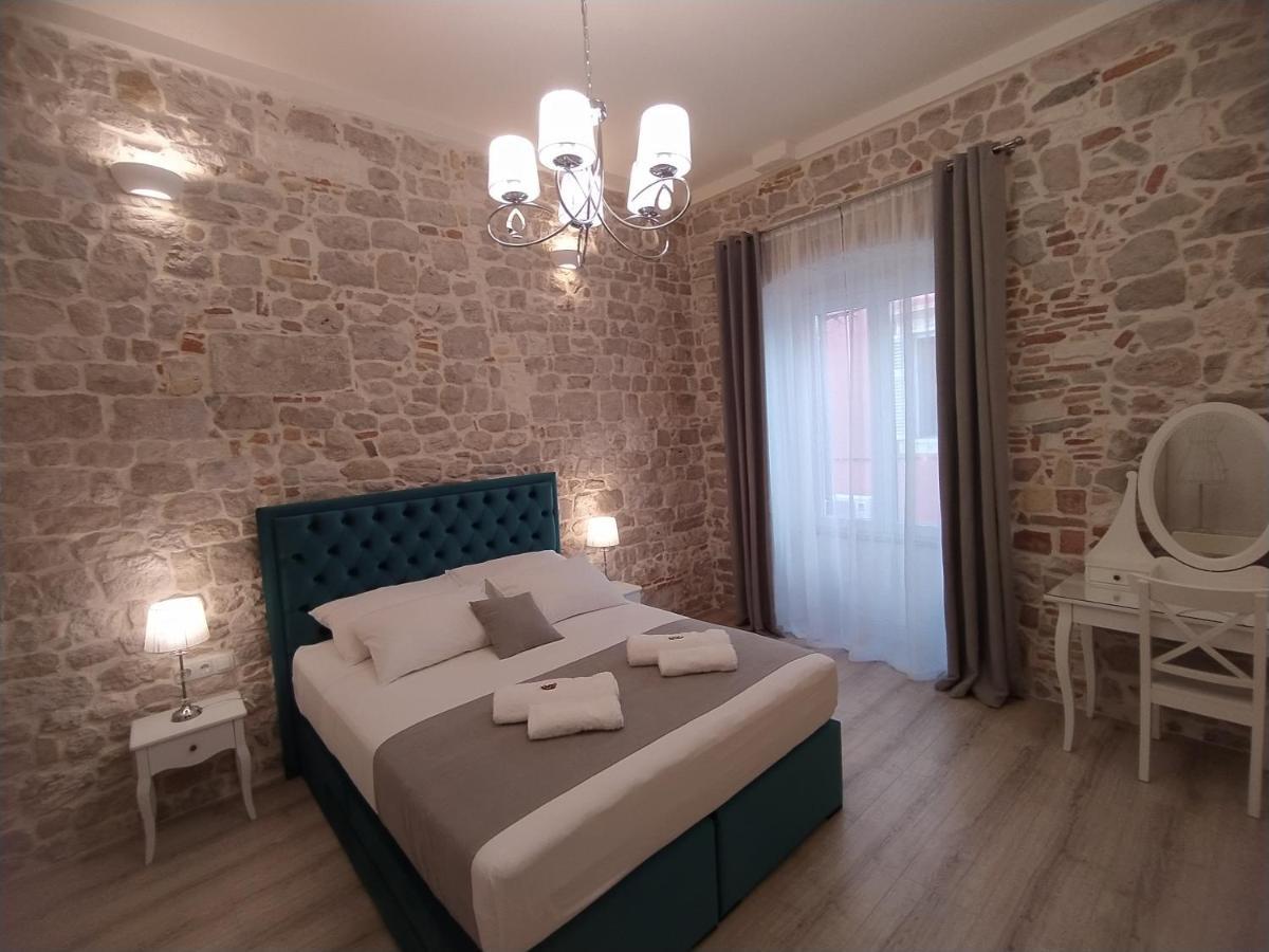 Apartment Antique Zadar - City Center ภายนอก รูปภาพ